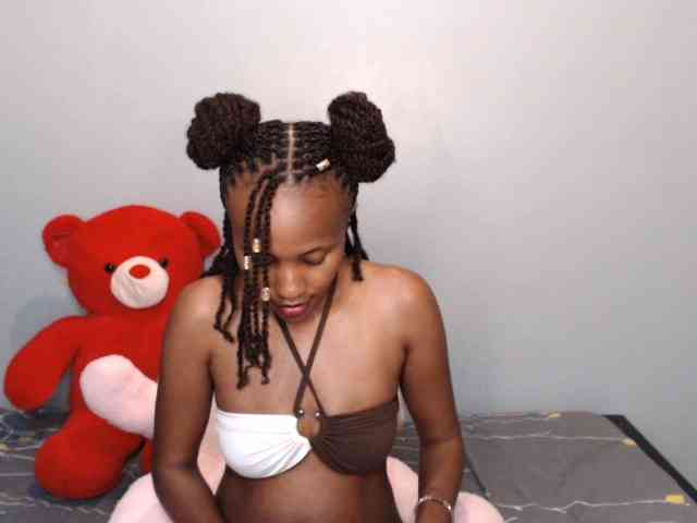 summerqueens webcam