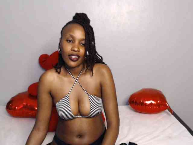 summerqueens webcam