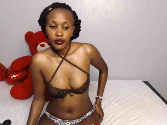 summerqueens webcam