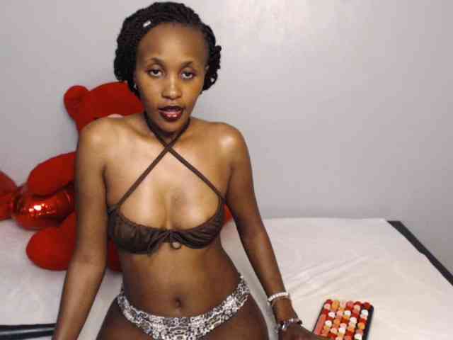 summerqueens webcam