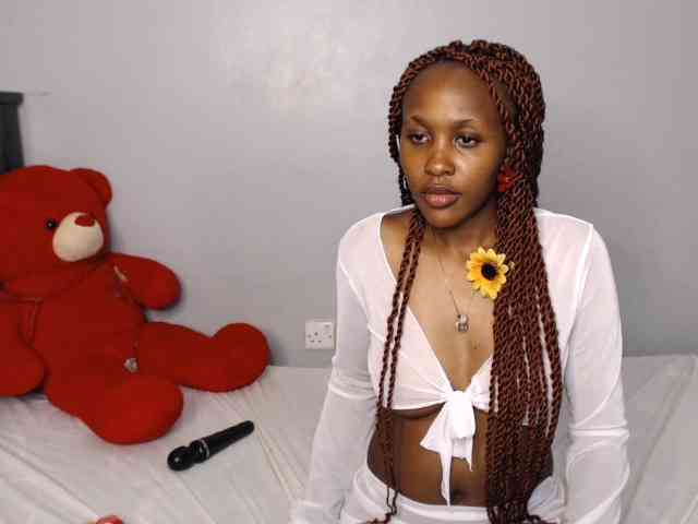 summerqueens webcam