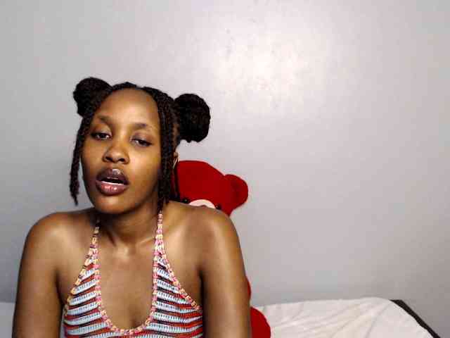 summerqueens webcam
