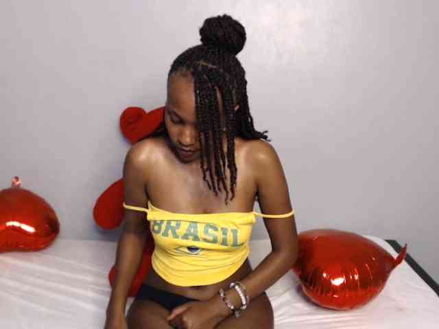 summerqueens webcam