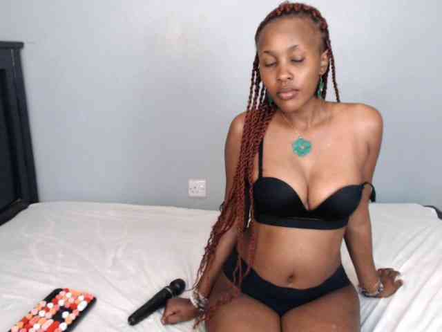 summerqueens webcam