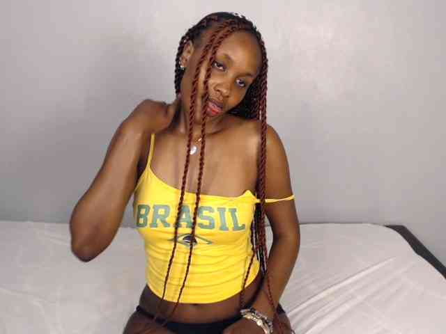 summerqueens webcam