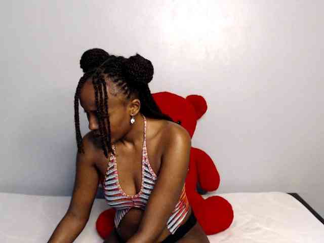 summerqueens webcam