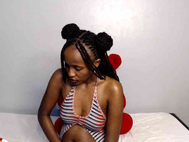 summerqueens webcam