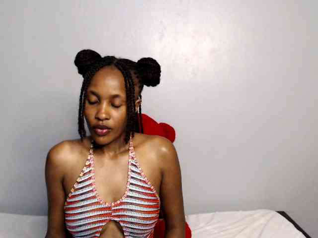 summerqueens webcam