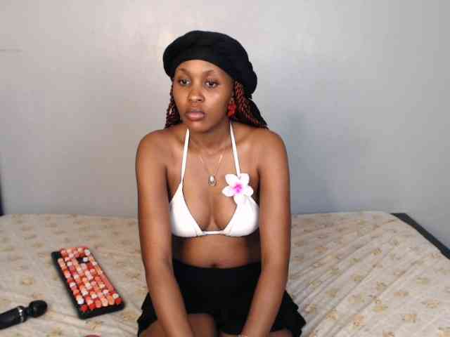 summerqueens webcam