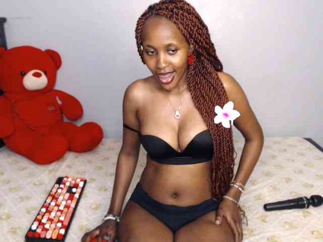 summerqueens webcam