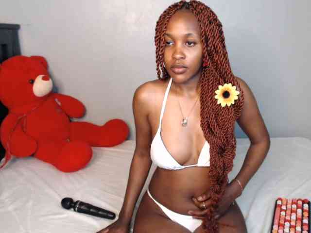 summerqueens webcam