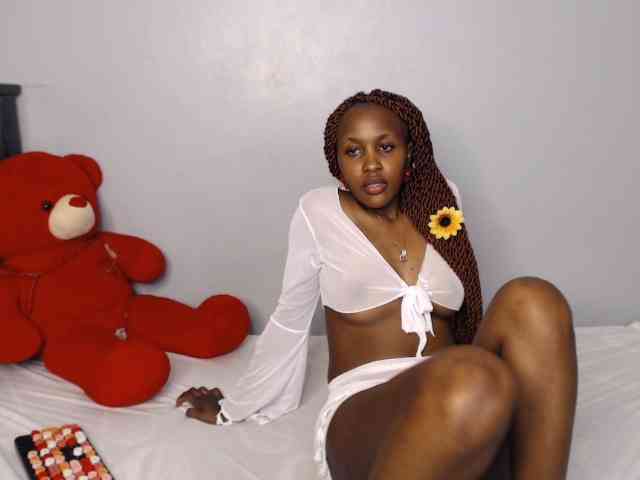summerqueens webcam