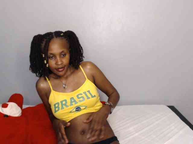 summerqueens webcam