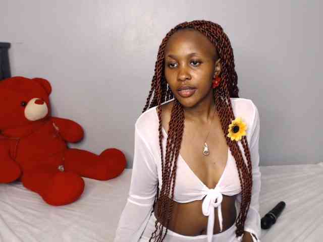 summerqueens webcam