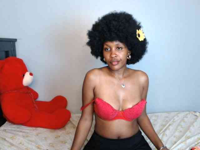 summerqueens webcam