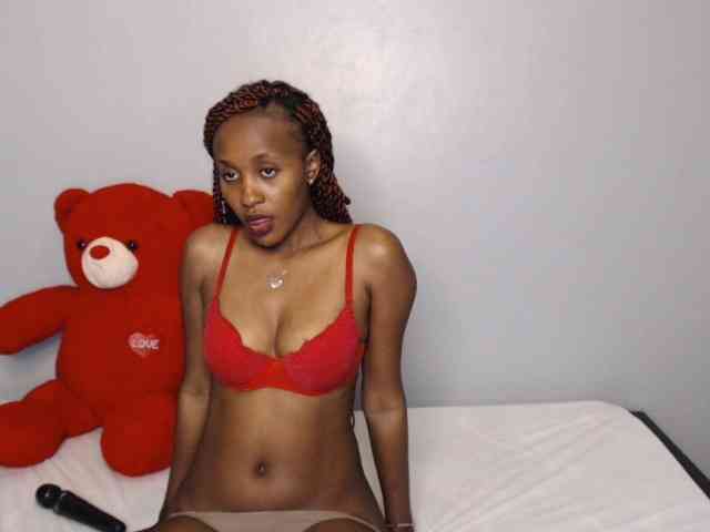 summerqueens webcam