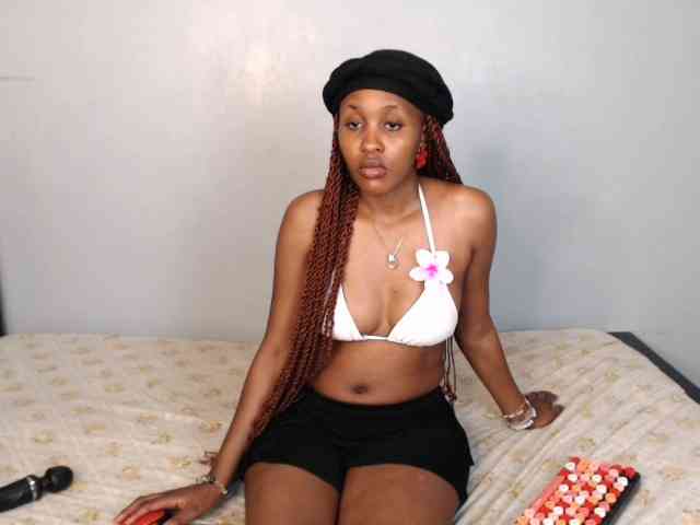 summerqueens webcam