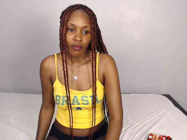 summerqueens webcam