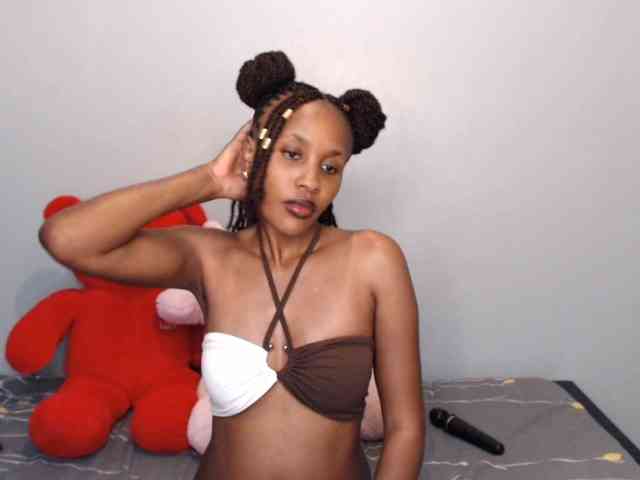 summerqueens webcam