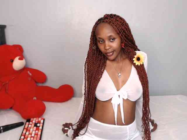 summerqueens webcam