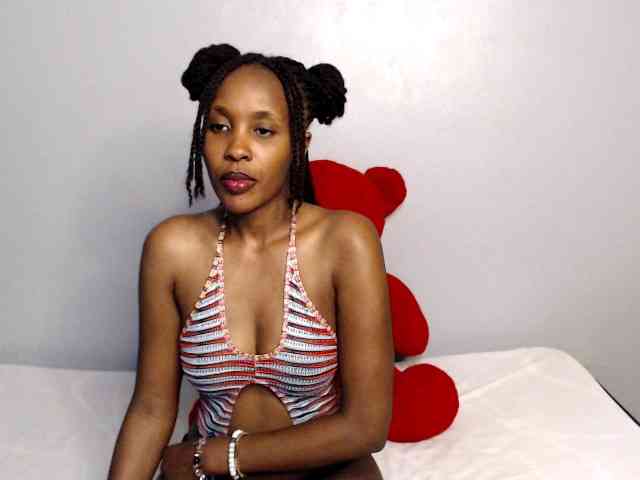 summerqueens webcam