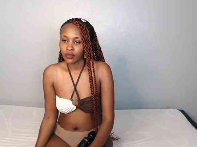 summerqueens webcam