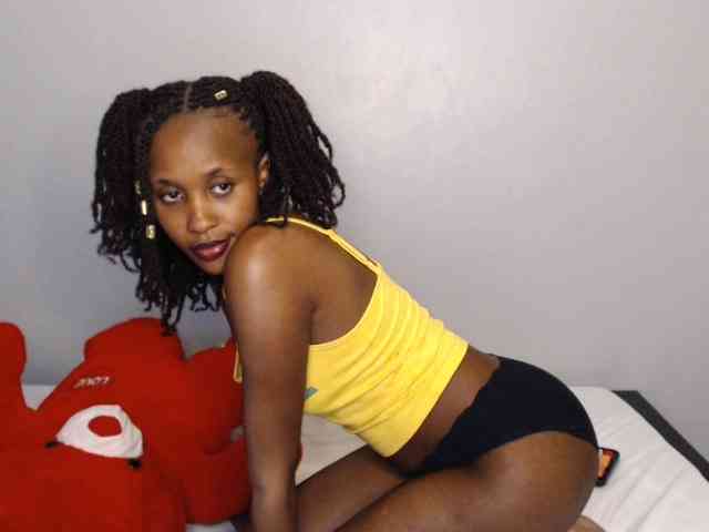 summerqueens webcam