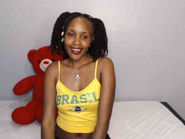 summerqueens webcam