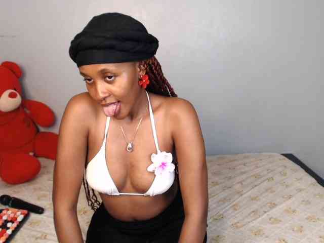 summerqueens webcam