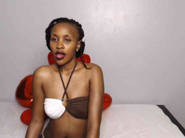 summerqueens webcam