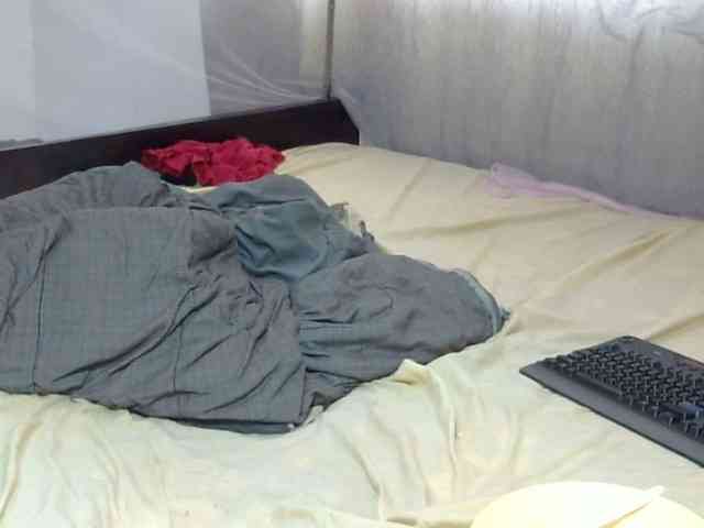 Creamykiteey webcam
