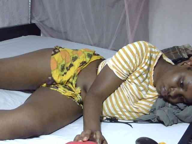 Creamykiteey webcam