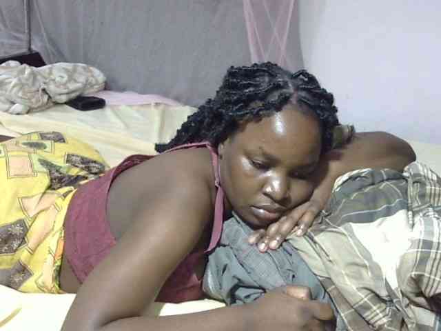 Creamykiteey webcam