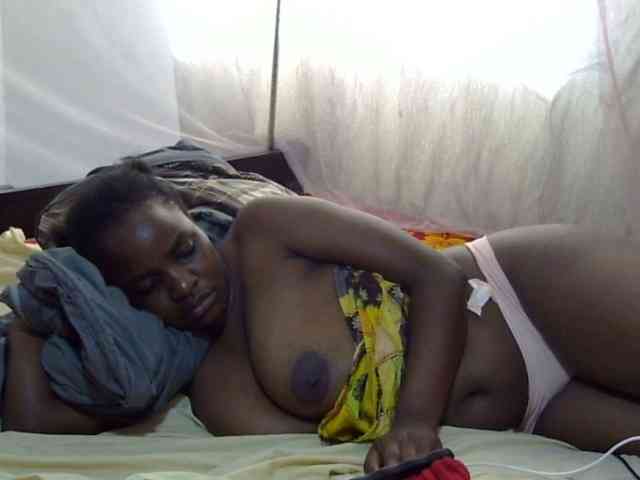 Creamykiteey webcam