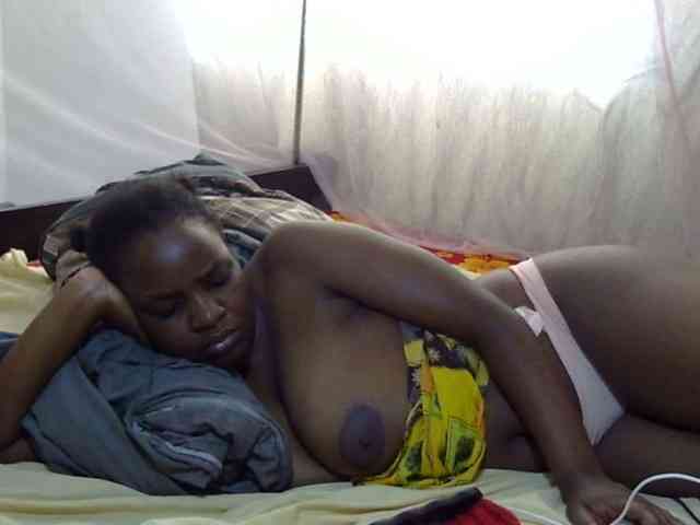 Creamykiteey webcam
