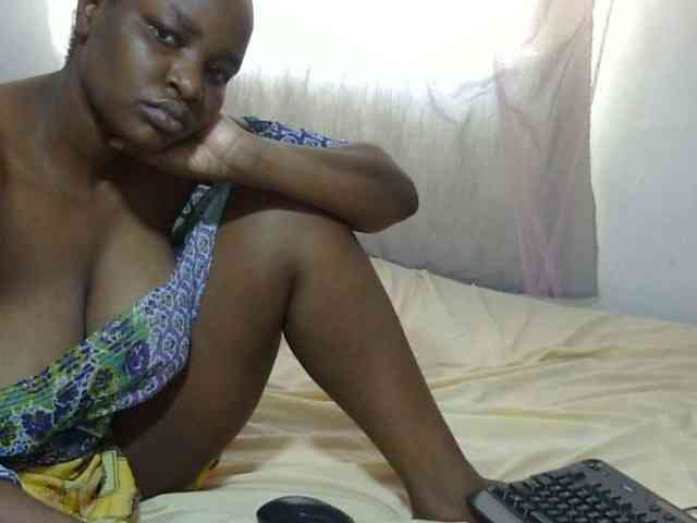 Creamykiteey webcam