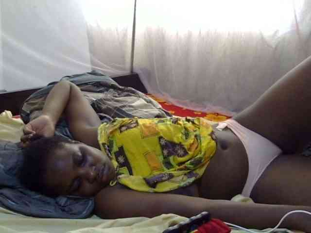 Creamykiteey webcam