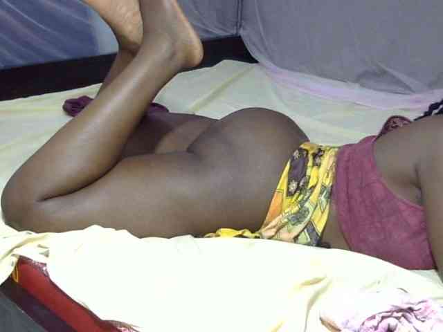 Creamykiteey webcam