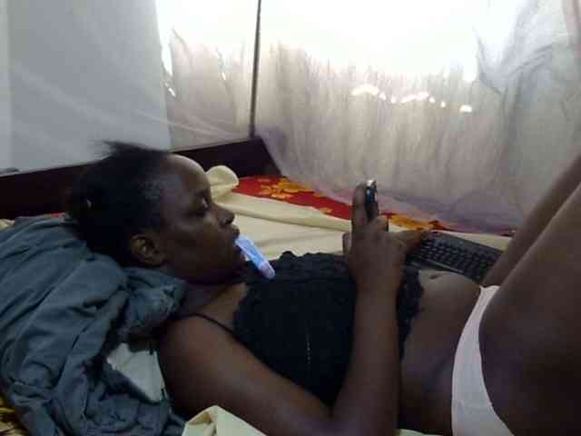 Creamykiteey webcam
