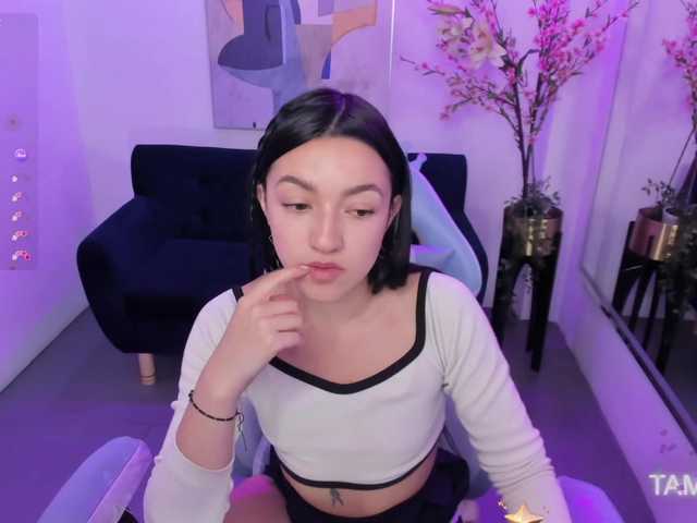  Scarlet-lou chat room
