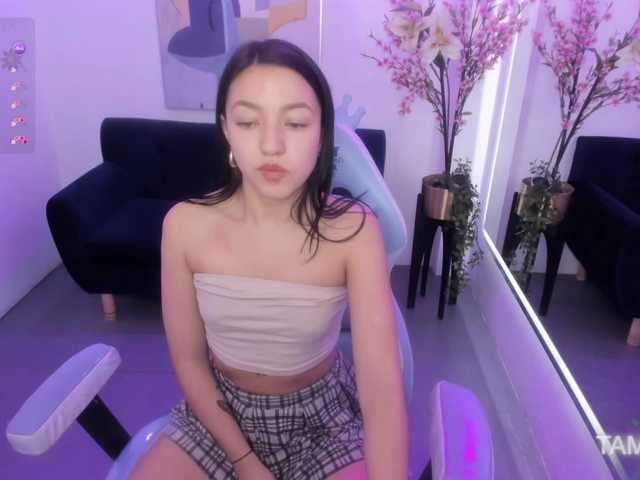  Scarlet-lou chat room