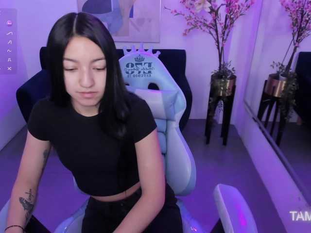 Scarlet-lou chat room