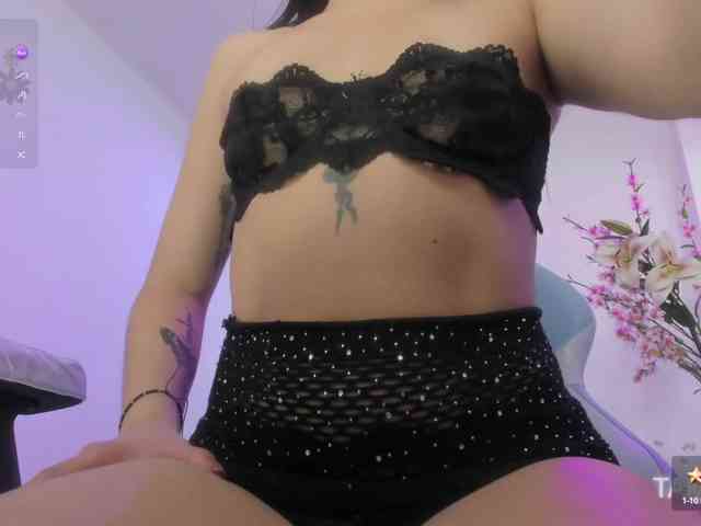 Scarlet-lou webcam