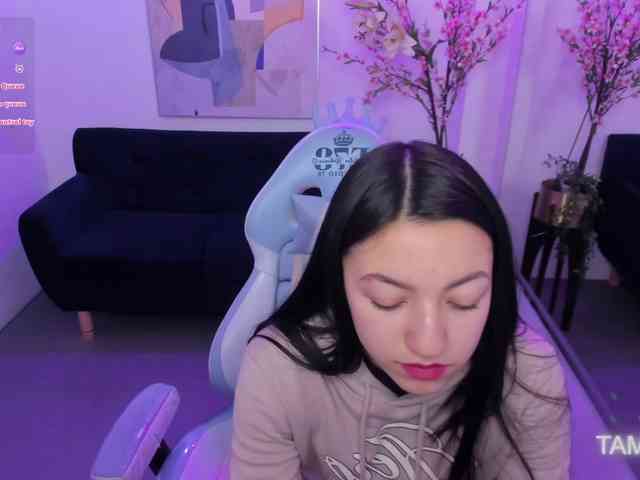 Scarlet-lou webcam