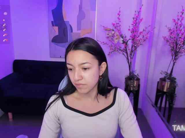 Scarlet-lou webcam