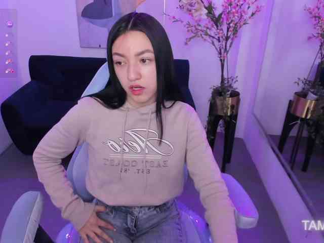 Scarlet-lou webcam