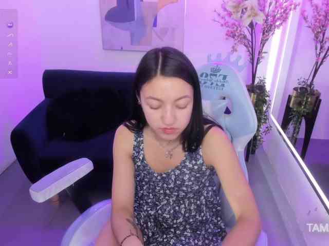 Scarlet-lou webcam