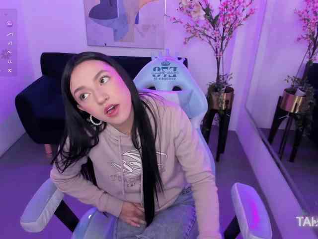 Scarlet-lou webcam