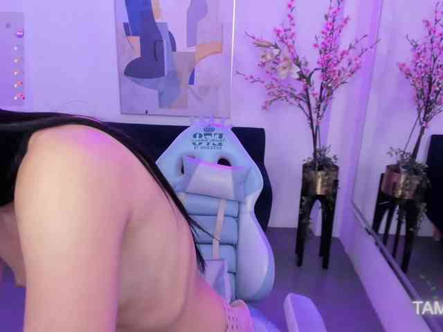 Scarlet-lou webcam