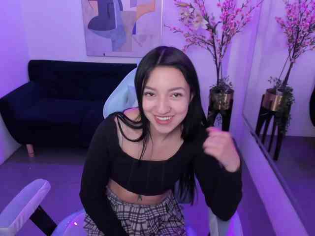 Scarlet-lou webcam